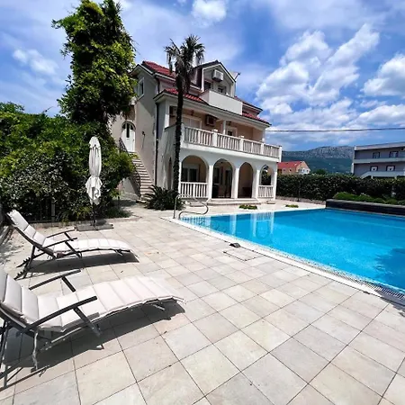 Apartment Benjamin House Kastela